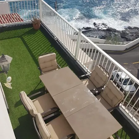 Precioso Atico Con Mucho Encanto Y Vistas Al Mar. *